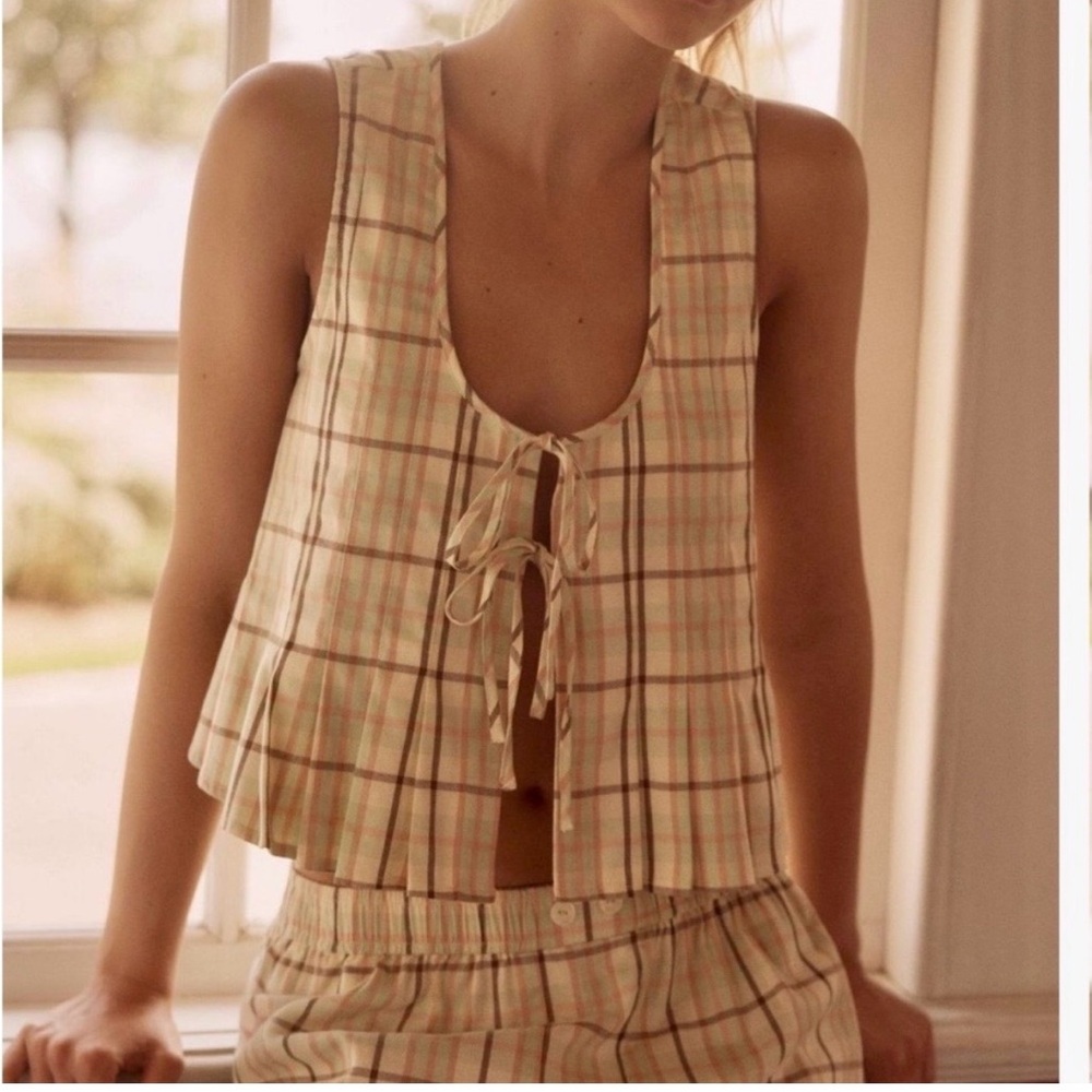 Anthropologie Plaid Sleeveless PJ or Casual Top with Sexy Tie Front Size M, NWT